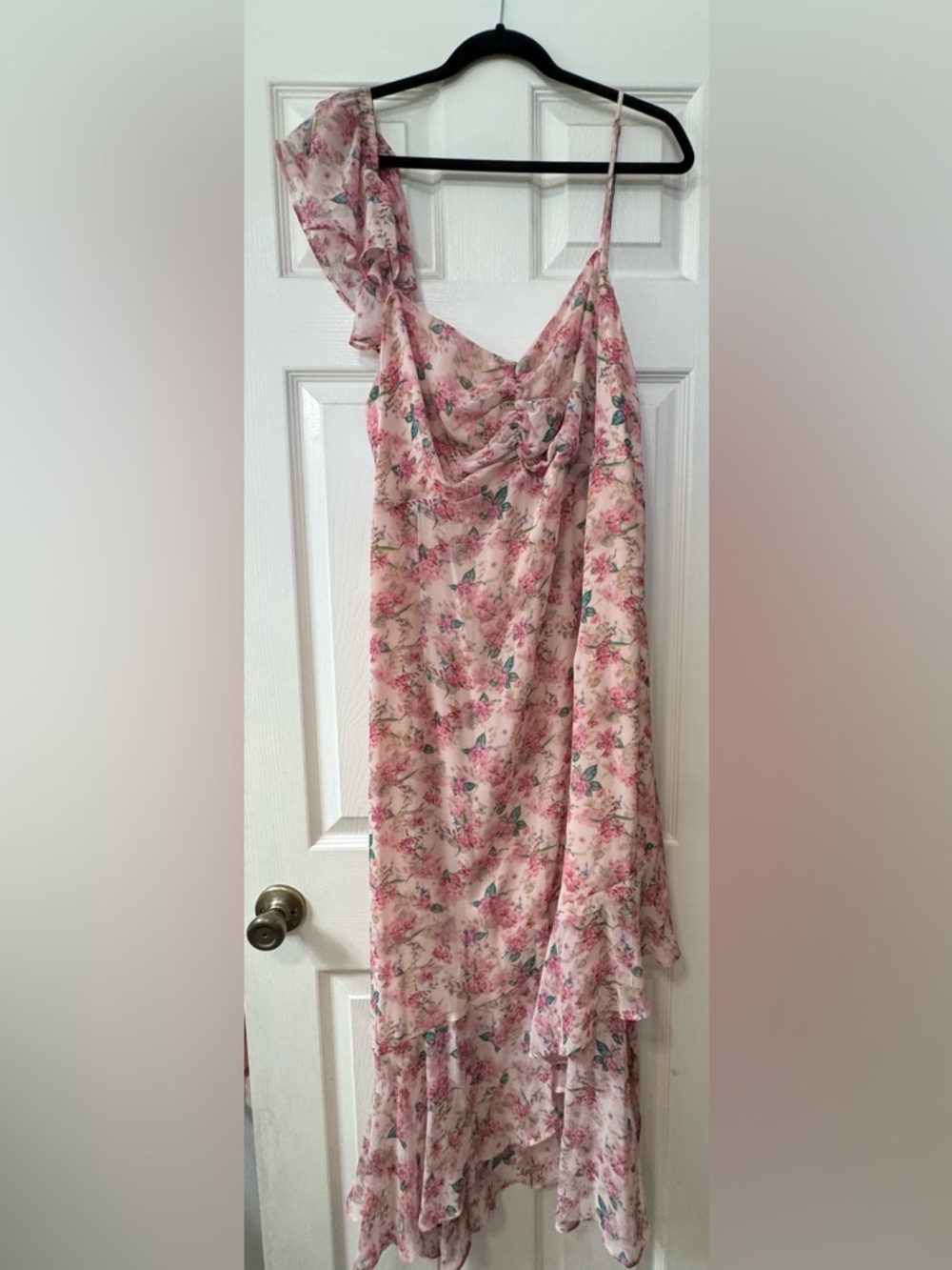 Fashion Nova Pink Floral High-Low Dress